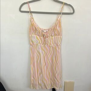 Pastel wavy pattern dress